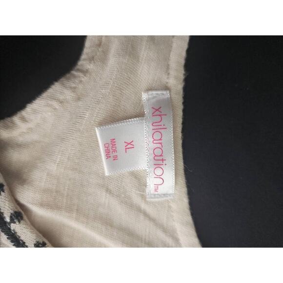 Xhilaration Women's Cream Embroidered Top U-Neck Flowy Sleeveless XL - Picture 4 of 6